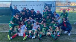 Il derby dell'anno: prima una rimonta pazzesca, poi il tris all'ultimo minuto ai rivali di sempre 