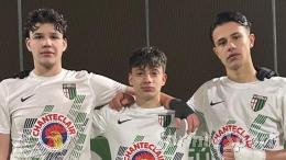 &Egrave; una sinfonia con sette gol! Avanti dopo trenta secondi, la vincono con un brivido finale