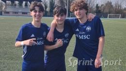 I padroni di casa offrono una prestazione perfetta e continuano a sognare la vittoria del campionato