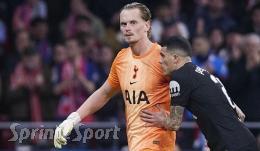 Tottenham nel caos: debutto shock in Champions del classe 2003 e una panchina gi&agrave; in bilico