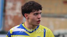 Crollano le capoliste, outsider in festa: il tecnico batte il suo passato e sogna le semifinali