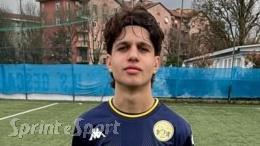 Doppio vantaggio prima, rimonta sfiorata poi: il terzino &egrave; ovunque e trascina i padroni di casa