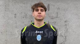 90 minuti che non fanno felice nessuno: il portiere pugliese fa il fenomeno ed evita la rimonta