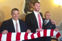 Nuovo presidente, solita promessa «Torneremo in B»