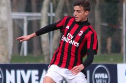 Viareggio Cup, 4ª giornata: doppietta di Maldini, Milan agli ottavi
