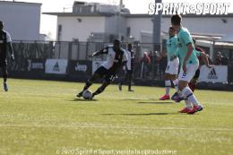 Juventus-Napoli: Ambrosino scatenato piega i bianconeri allo scadere, Chibozo illude e poi viene espulso. I partenopei sbancano Vinovo