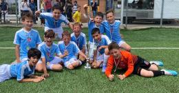 Quattro gol e le manone di Sigliano: il Palio dei Quartieri ha il colore del cielo