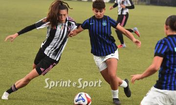 Vinceva 2-0 la Juve al 16', Lucrezia Corti fa doppietta e l'Inter strappa un punto d'oro