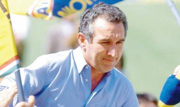 Dalla nebbia della Bovisa al tricolore strappato a Maradona e Platini: la lezione di un uomo che ha conquistato l&rsquo;Italia trasformando la normalit&agrave; in leggenda