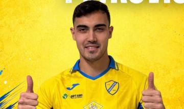 PERGOLETTESE-PRO VERCELLI SERIE C - TOMI PETROVIC