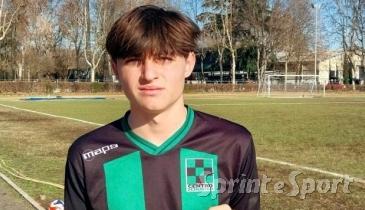 Lorenzini scatenato fa impazzire la difesa avversaria e segna una doppietta, ma quante occasione per vincerla