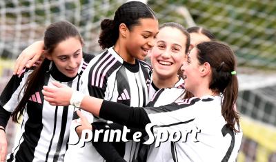 Under 15 Femminile, Campionato Interregionale, Torino-Juventus 0-5: l'esultanza per il primo gol segnato da Alice Maestri Narcisi, una delle due ex andate a segno (foto Cassar&agrave;)