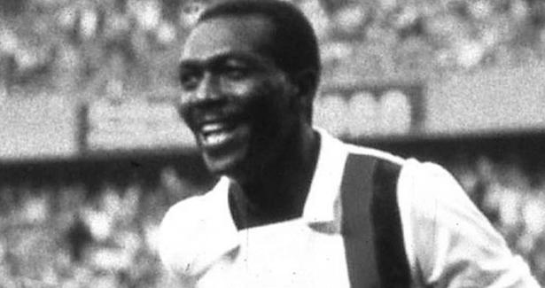 PARIS SAINT GERMAIN - NABATINGUE TOKO