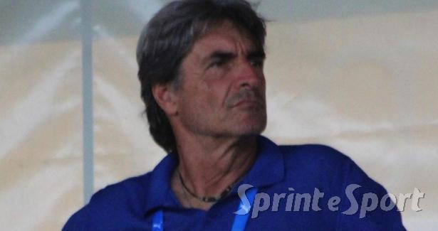 Il calcio si gioca, non si studia: piedi e non libri