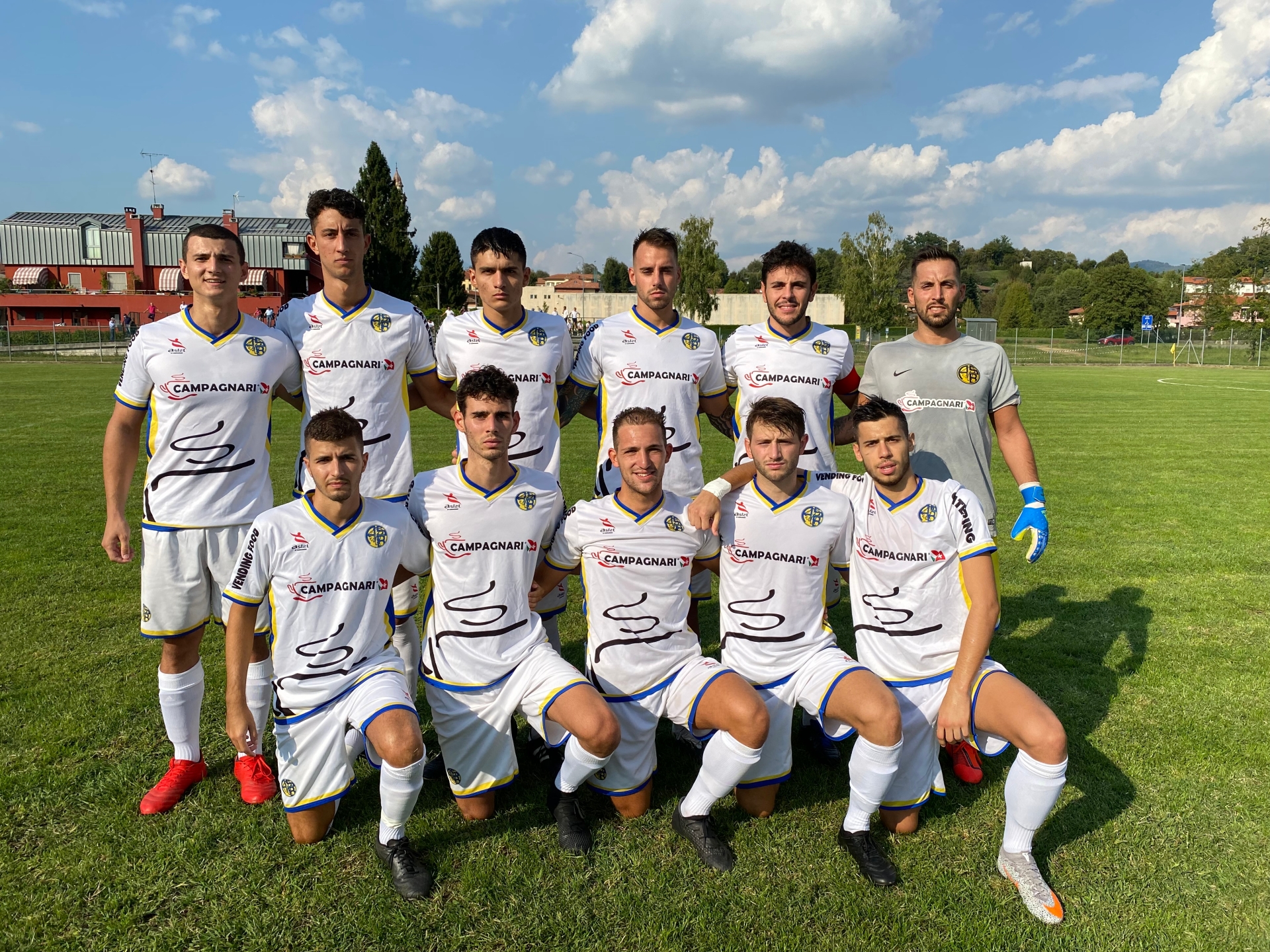 Gli undici del Barzago