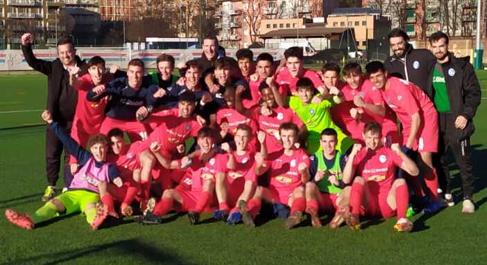 E' festa al triplice fischio finale per l'Albinoleffe di Giuseppe Biava