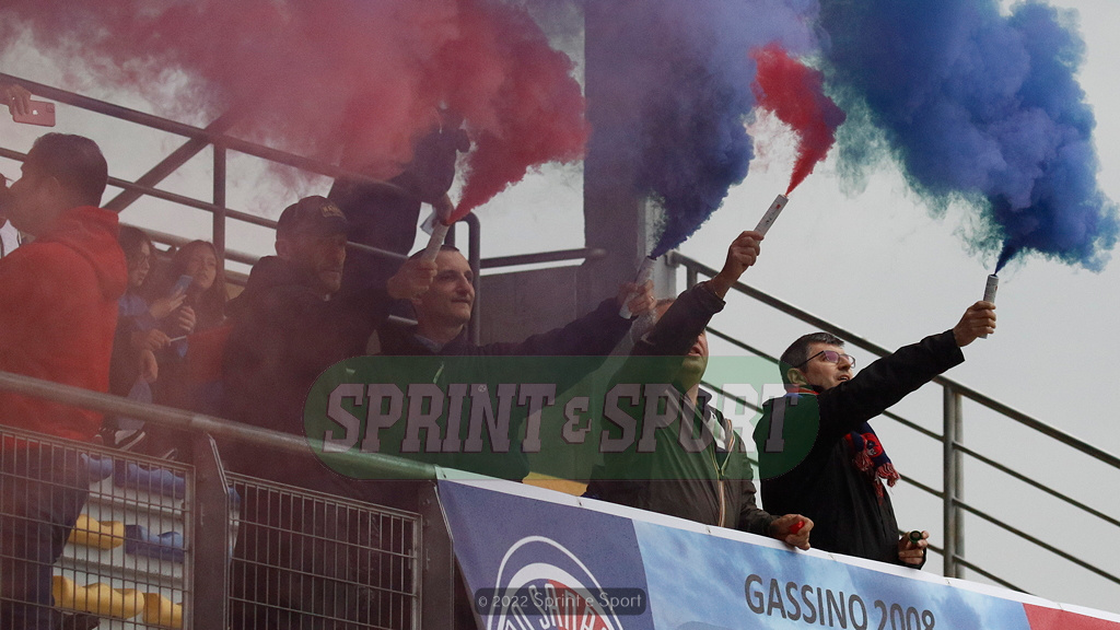 La tribuna caldissima del Gassino