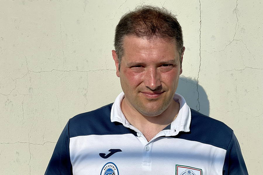 Claudio Scotti, allenatore del Ponte San Pietro, chiude con una vittoria il ciclo con i suoi ragazzi.