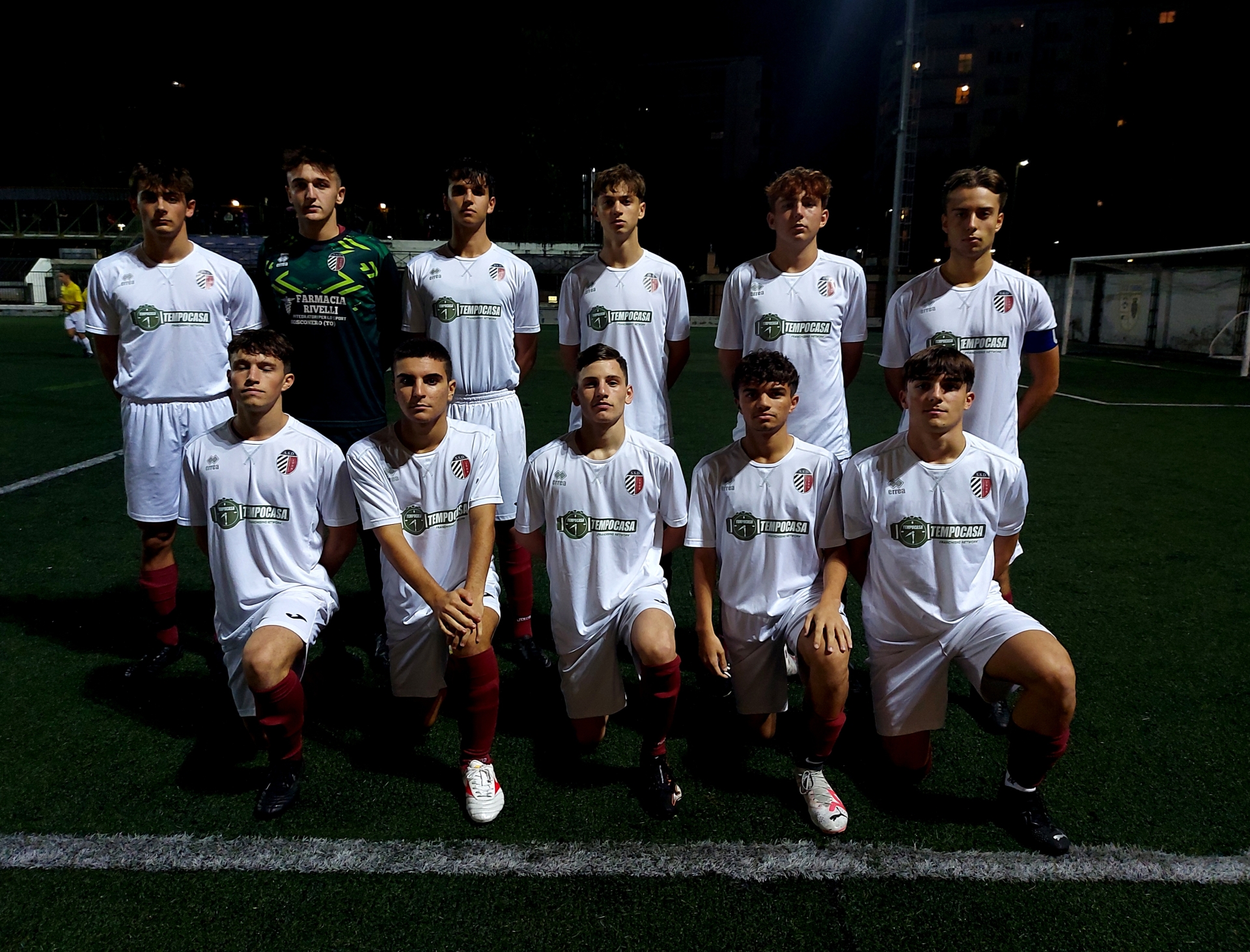 Foto di squadra della Rivarolese