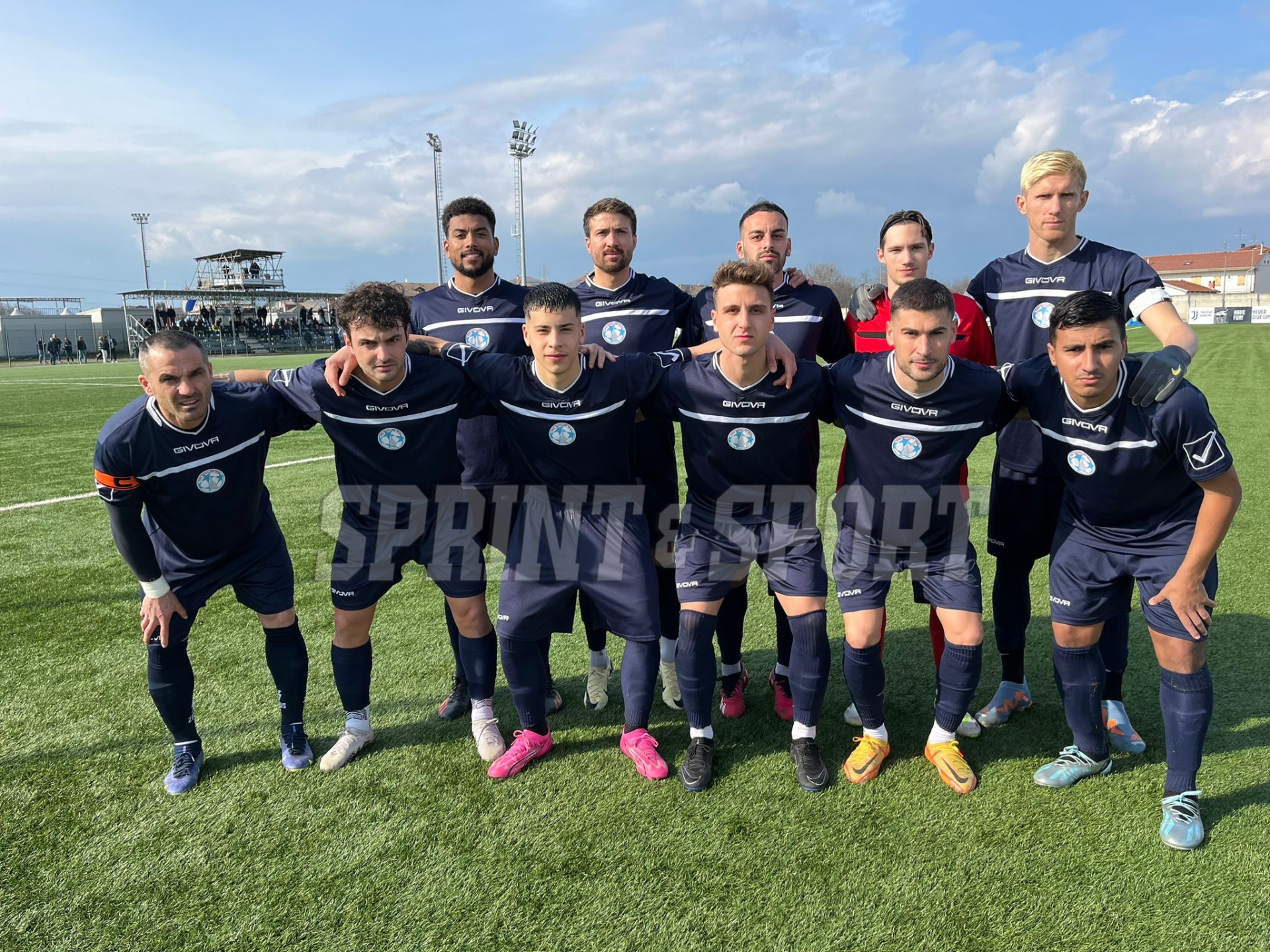 Foto di squadra della Pro Novara