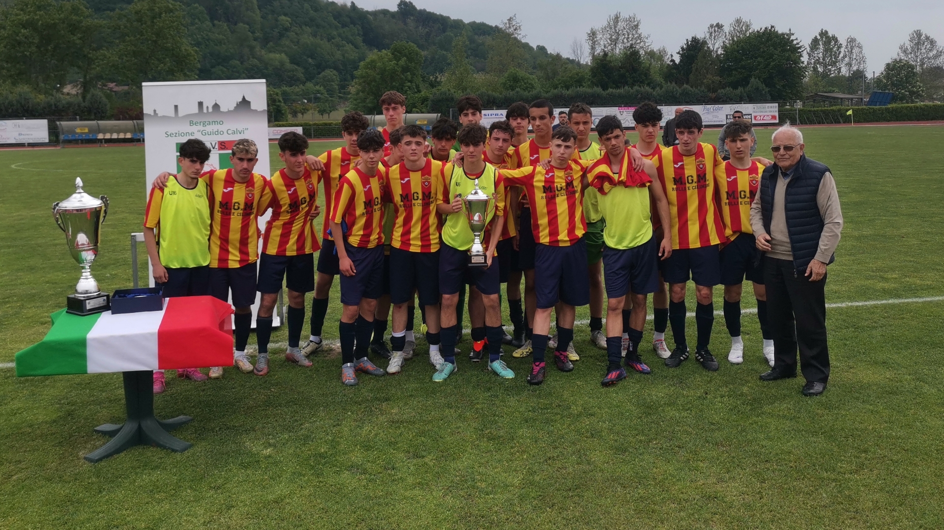 Lo Scanzorosciate secondo classificato