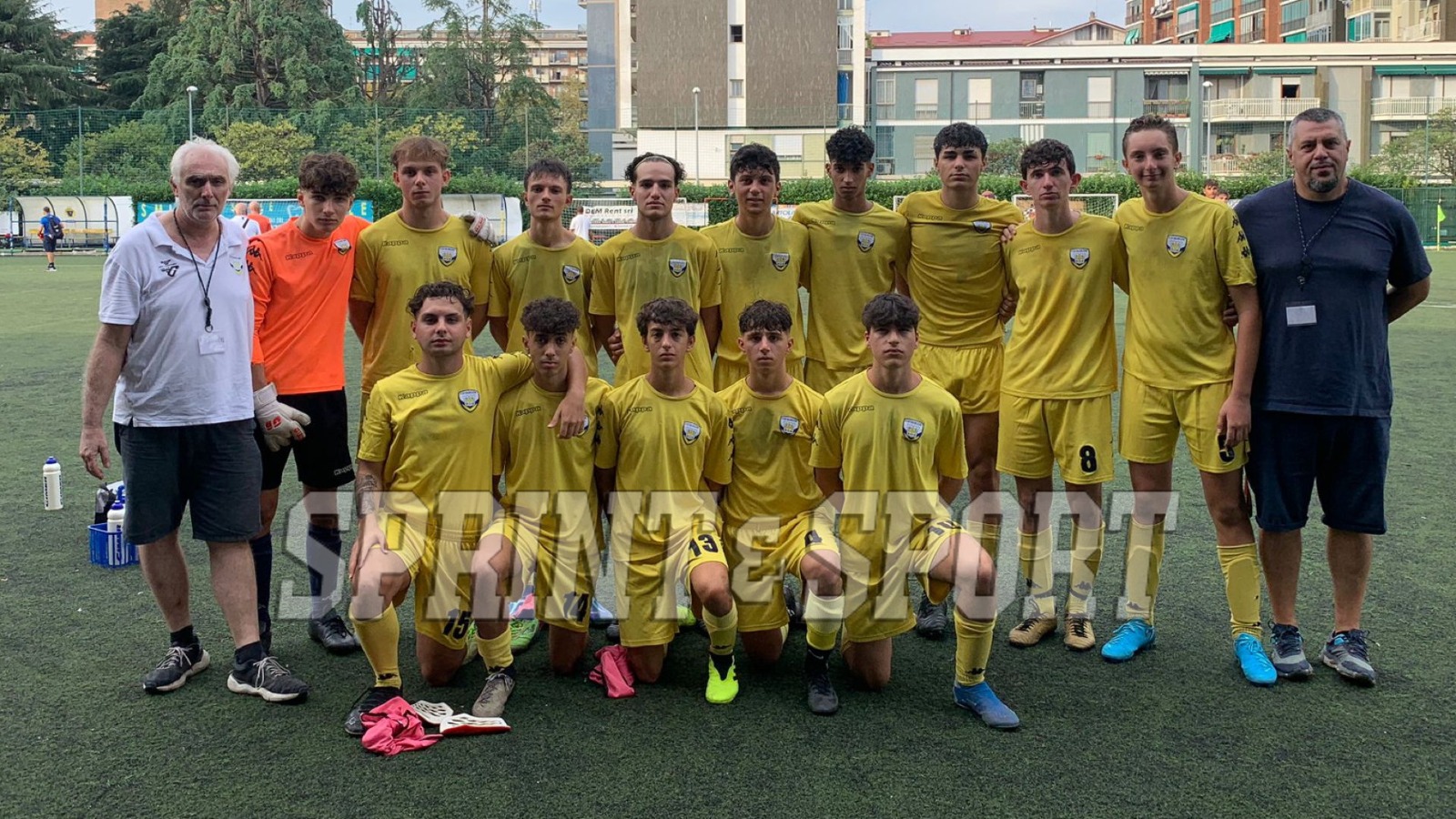 Lein&igrave; foto di squadra