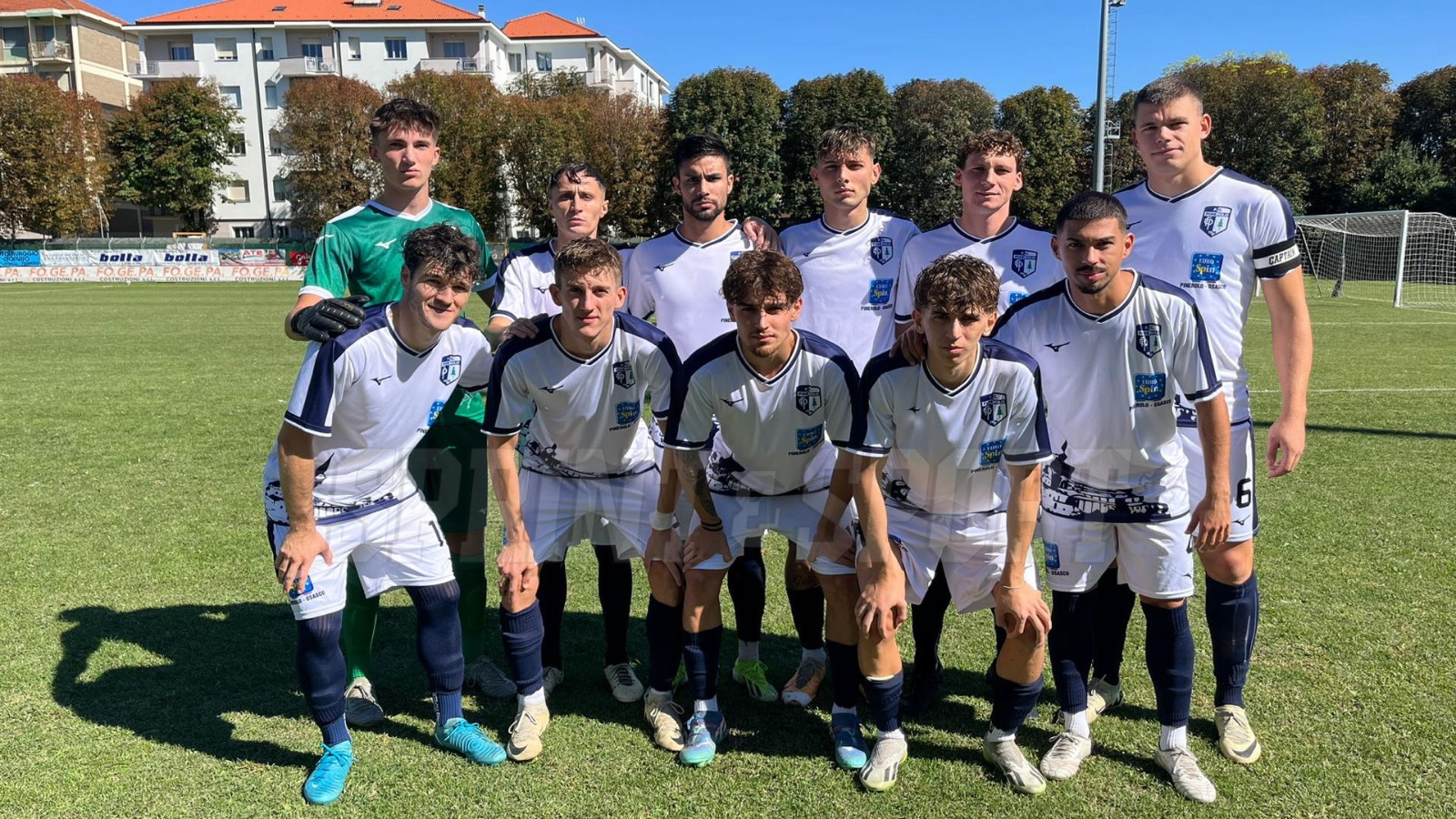 Foto di squadra del Pinerolo