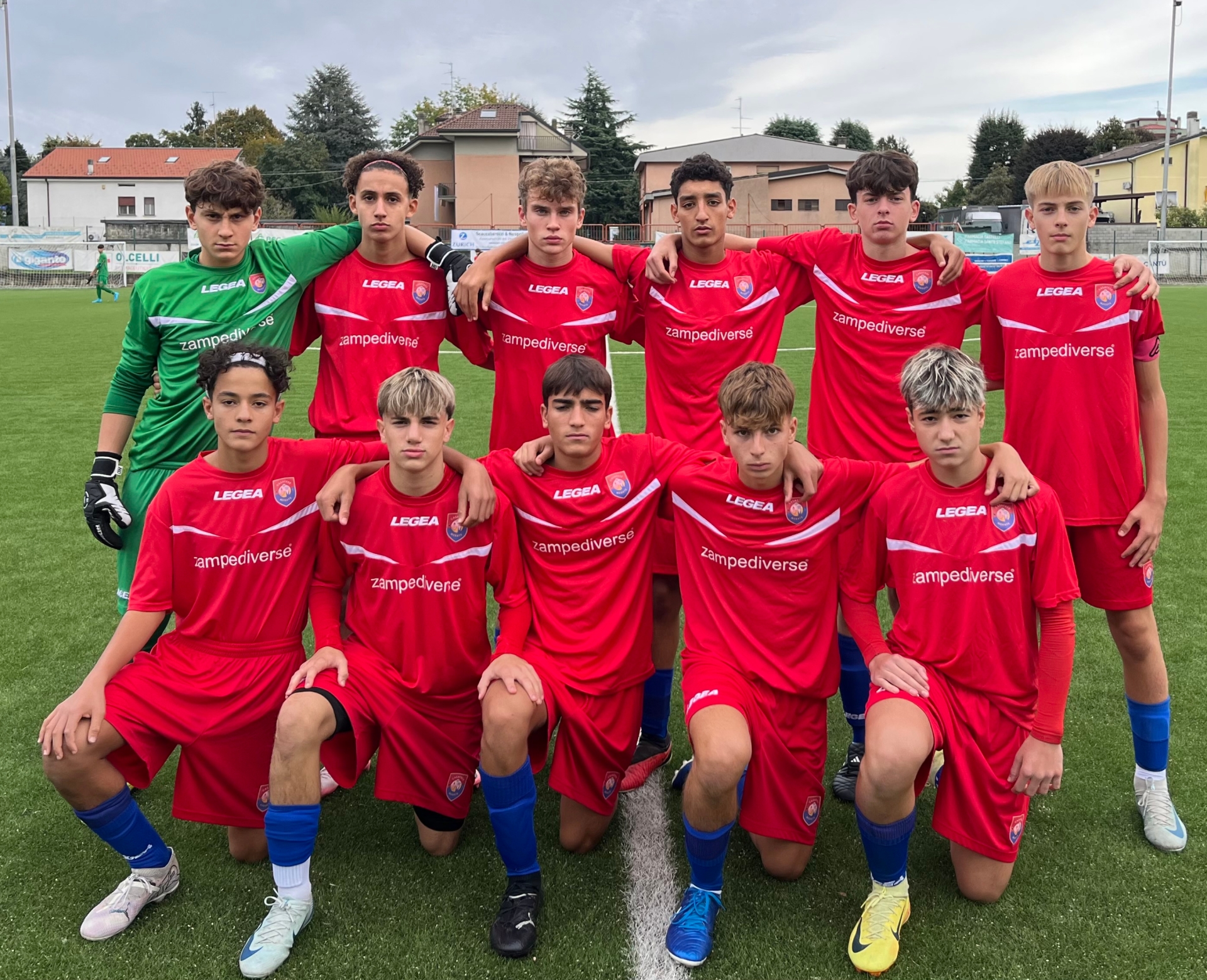 La formazione titolare degli ospiti