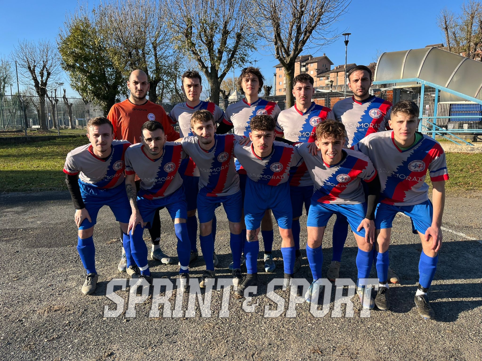 FOTO DI SQUADRA DELLA PRO COLLEGNO