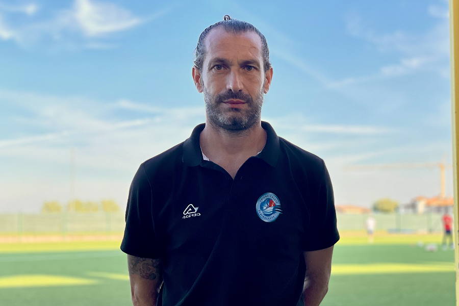 Il tecnico dell'Albinoleffe, Omar Barzaghi.