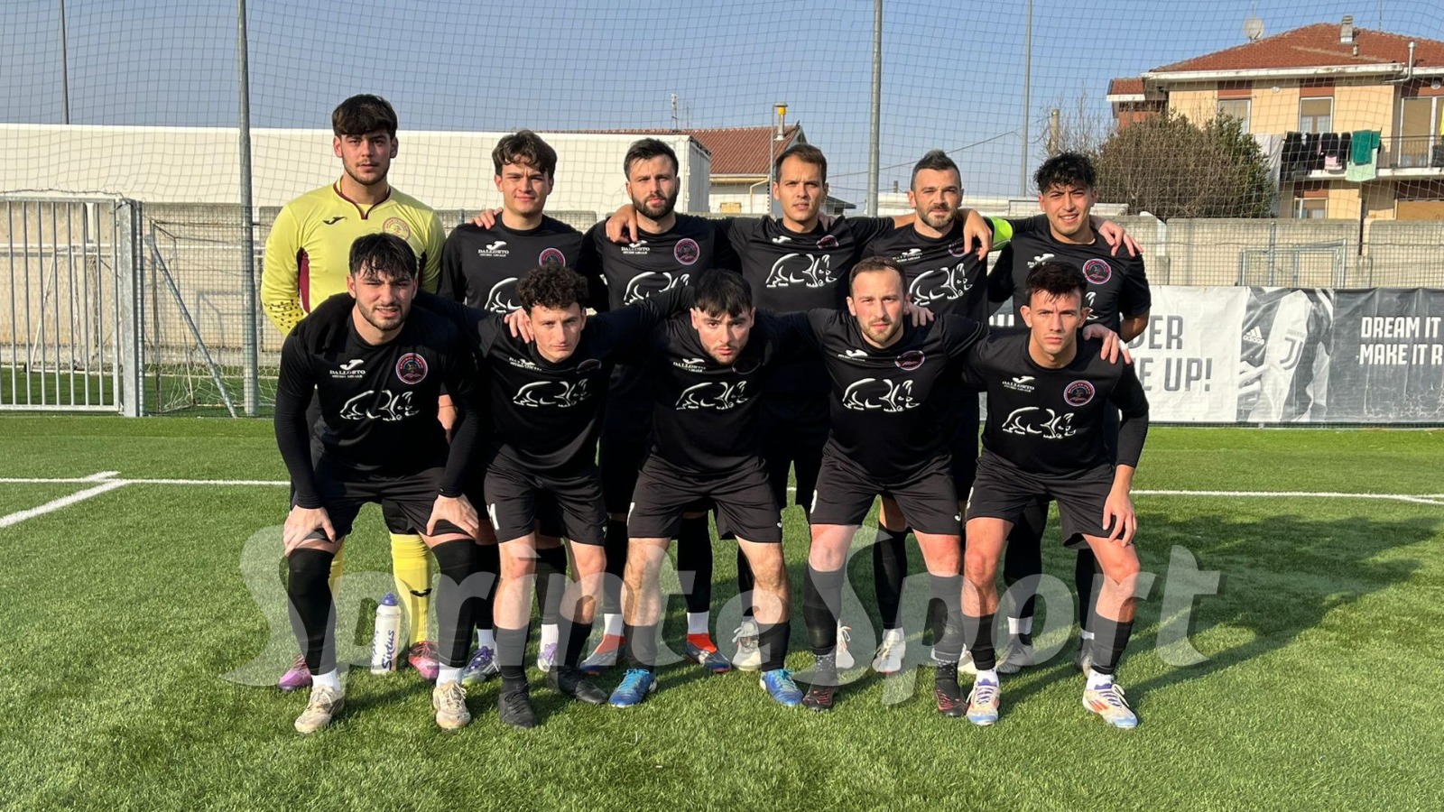 Foto di squadra dello Sport Roero