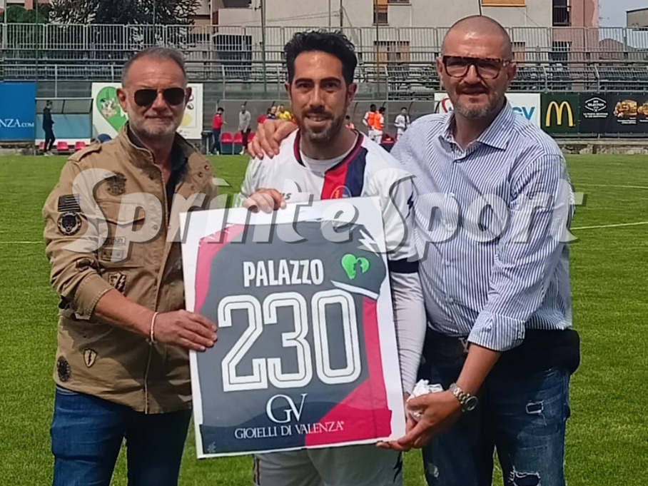 LUCA PALAZZO VALENZANA