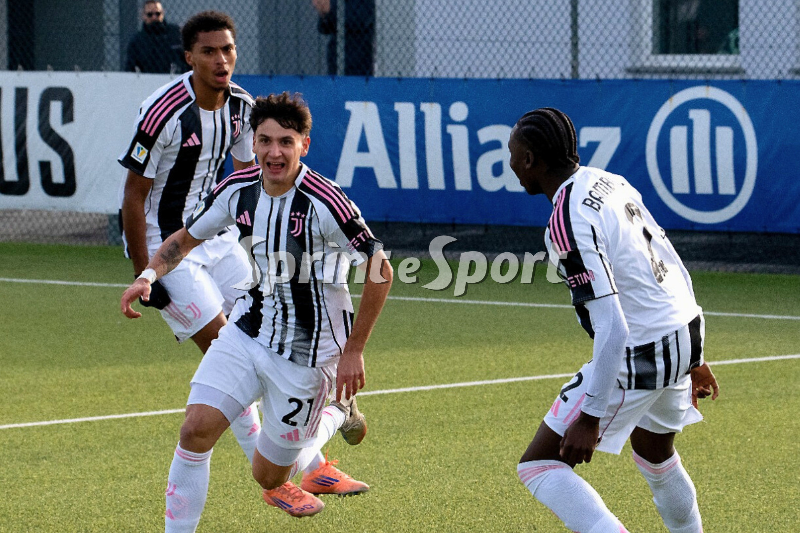 L'esultanza di Stefano Antonio Merola