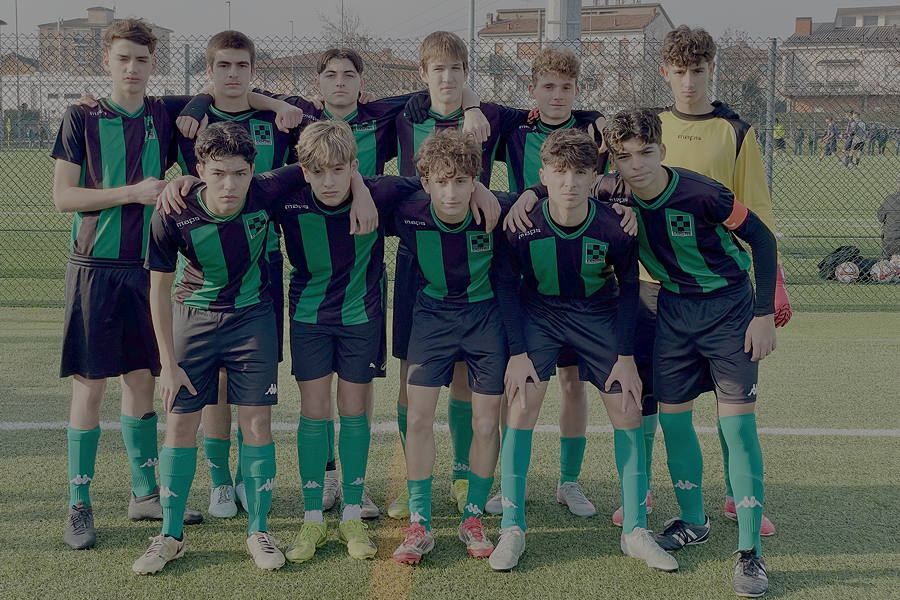 Gli ospiti con la loro tradizionale casacca neroverde