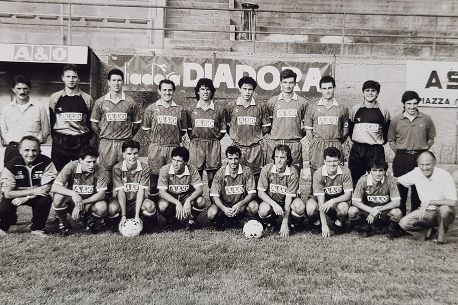 Storie di stadi - Chieri Piero De Paoli - De Paoli e la squadra del 1989-90 della promozione in Serie D