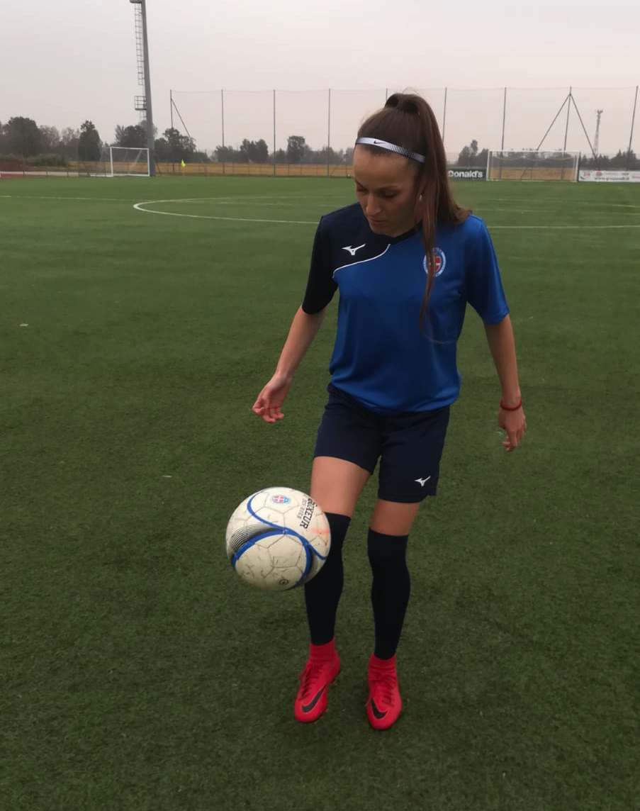 Eni Sulo con la maglia del Novara